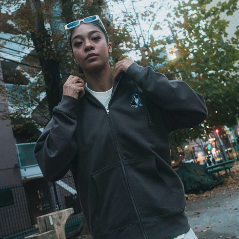 パイド ZIPパーカー