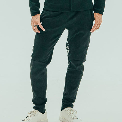 凪誠士郎犬+251 ストレッチトレーニングロングパンツ