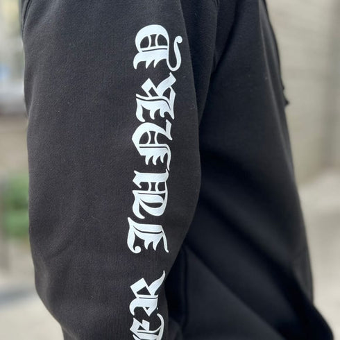 Lily+8 スウェットZIPフーディー