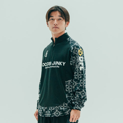 フルールドゥリ フリースライニングトレーニングハーフジップ