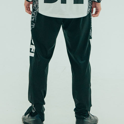 フルールドゥリ フリースライニングトレーニングロングパンツ