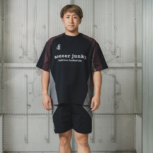 26Paingerman LooseFitトレーニングシャツ