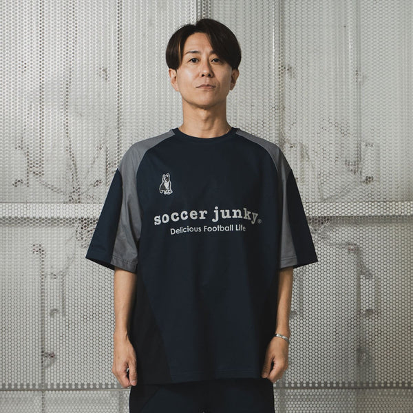 26Paingerman LooseFitトレーニングシャツ