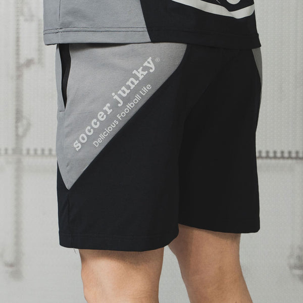26Paingerman トレーニングショーツ