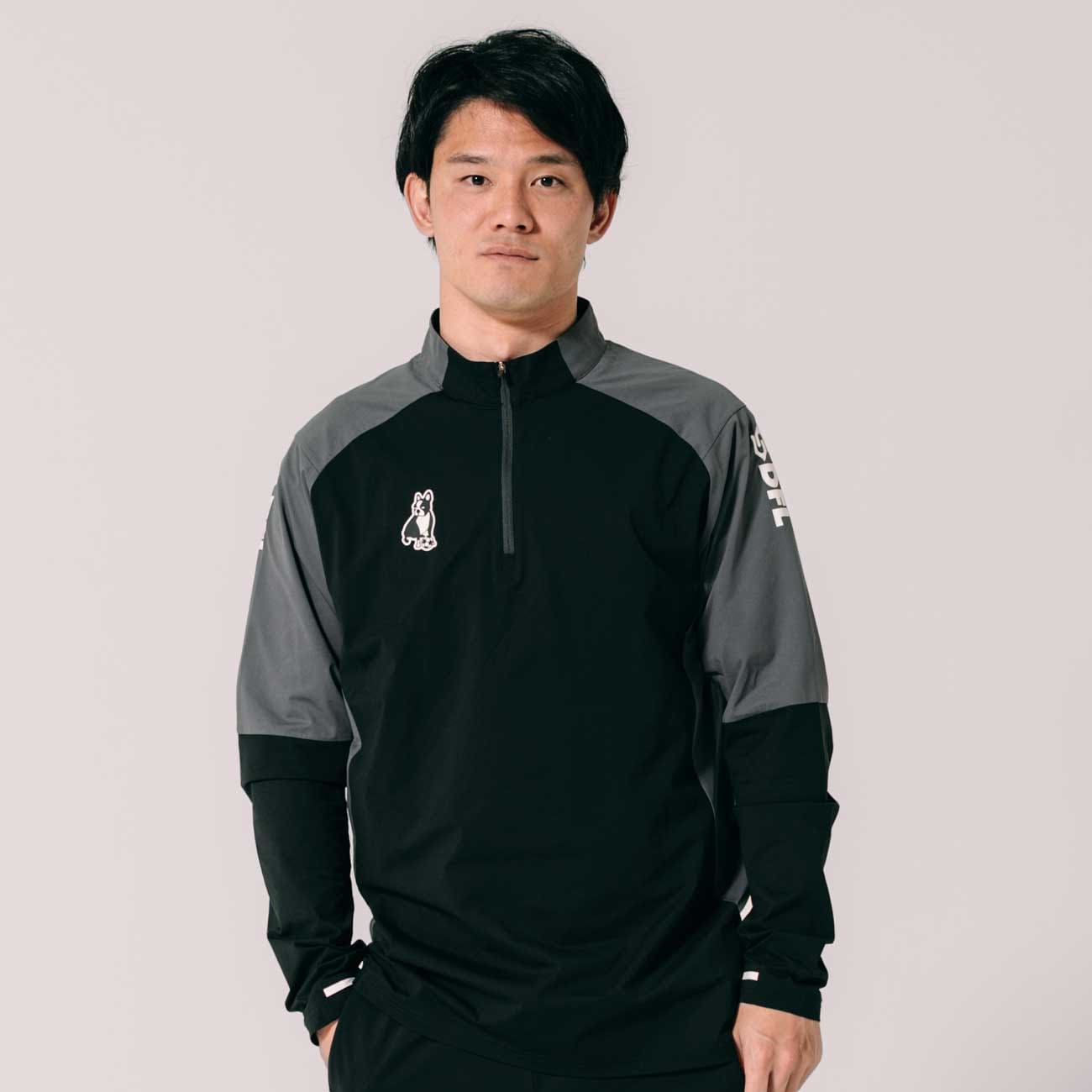 未使用！ クラウディオパンディアーニ セットアップ ストレッチ 横浜FC